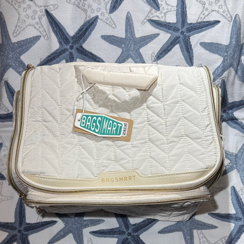 Bagsmart Cream Quilted Cosmetic Bag